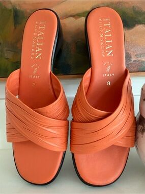 Italian Shoemakers Leather Sandals - Women's 8